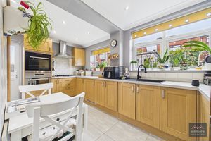 Photo 16- click for photo gallery